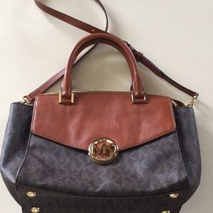 24 HOUR PRICE DROP🎉MK Bag 👜 BRAND NEW 🎉